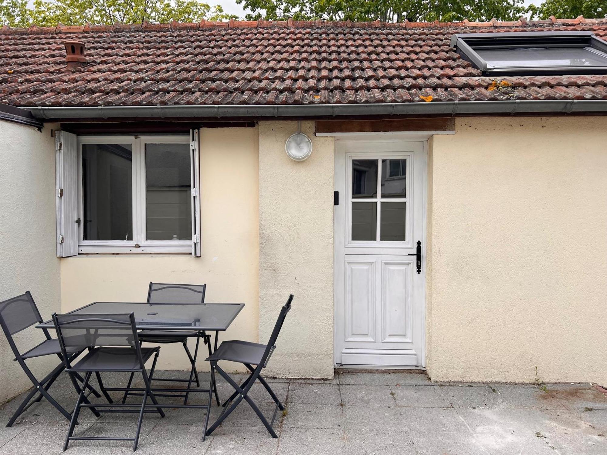 Maison T3 2Ch Climatisee Terrasse Parking Gratuit Saint-Julien-les-Villas Bagian luar foto